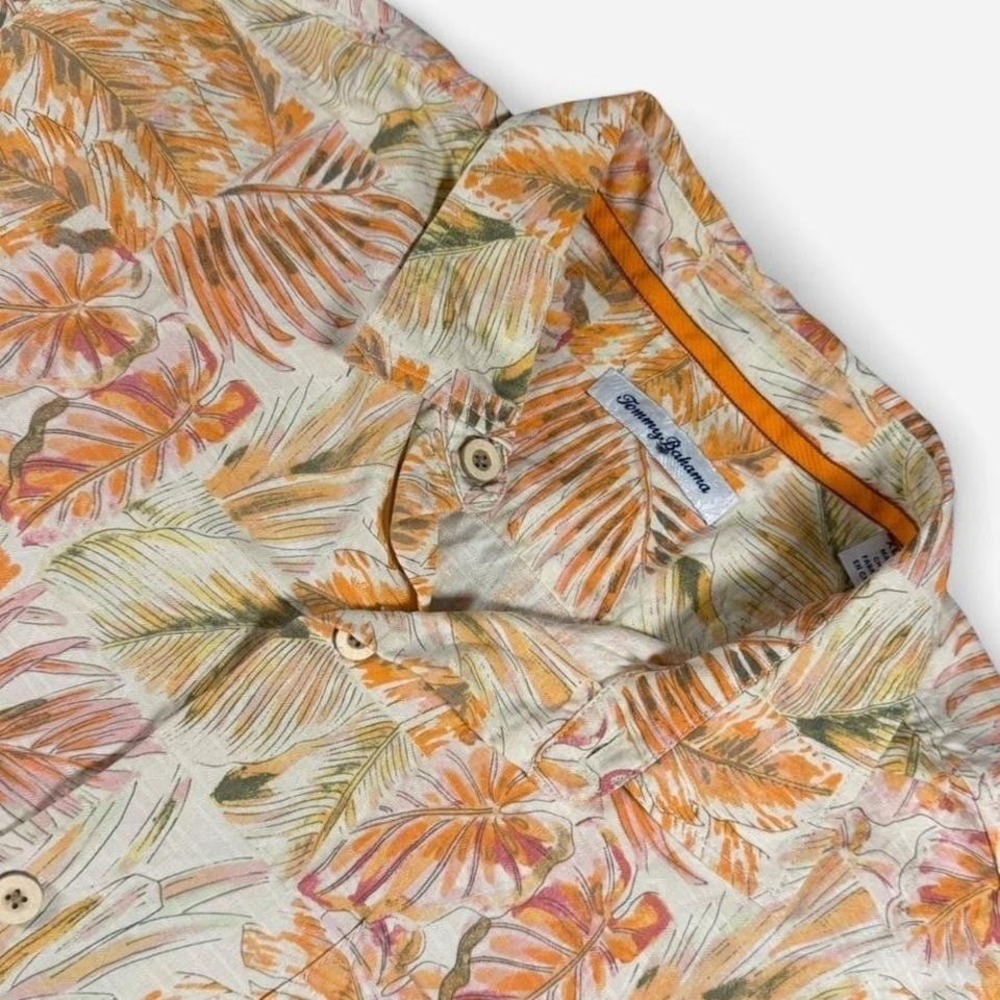 Tommy Bahama Silk Floral Hawaiian Short Sleeve Button Up Orange Size M
